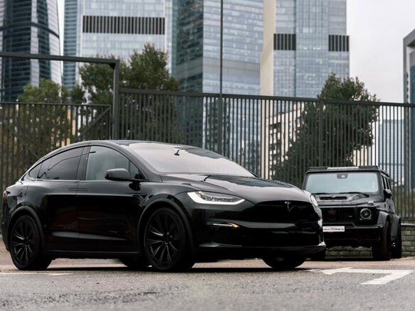 2022 Tesla Model X Plaid I Рестайлинг, чёрный, 11500000 рублей - вид 1