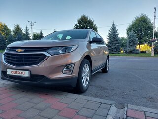 2018 Chevrolet Equinox III, золотистый, 3000000 рублей, вид 2