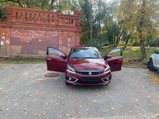 2022 Suzuki Ciaz I Рестайлинг, красный, 2000000 рублей, вид 5