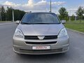 2005 Toyota Sienna II Рестайлинг, бежевый, 990000 рублей - вид 1