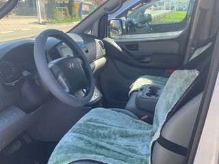 2013 Hyundai Grand Starex I, серый, 2400000 рублей, вид 2