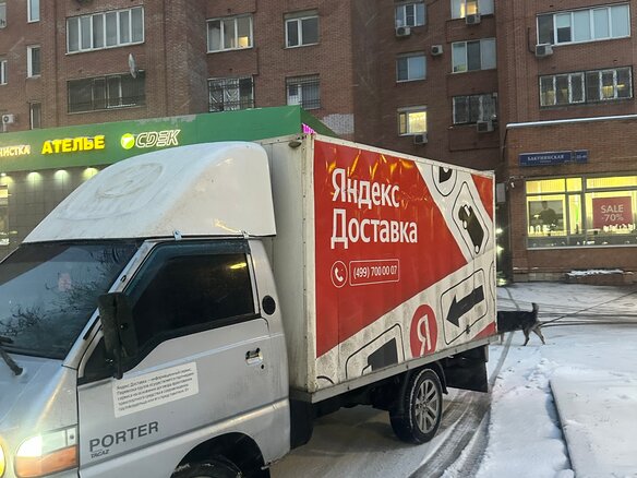 2011 Hyundai Porter, серебристый, 590000 рублей