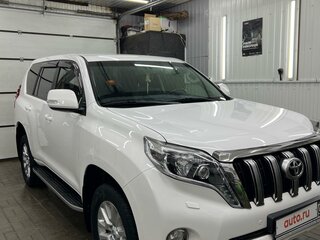 2014 Toyota Land Cruiser Prado 150 Series Рестайлинг 1, белый, 3500000 рублей, вид 2