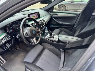 2019 BMW 5 серии 530e xDrive VII (G30/G31/G38), серебристый, 4200000 рублей, вид 5