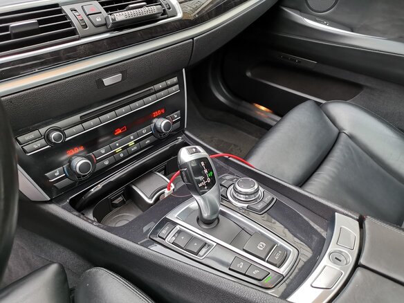 2011 BMW 5 серии 530d xDrive VI (F10/F11/F07), чёрный - вид 9