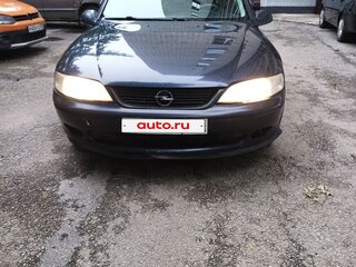 2000 Opel Vectra B Рестайлинг, синий, 130000 рублей, вид 1