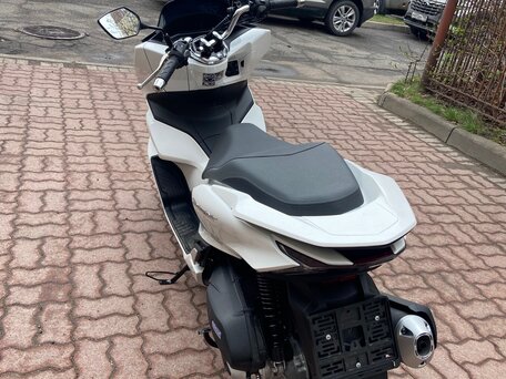 2021 Honda PCX 125, белый, 400000 рублей, вид 5