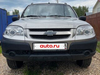 2011 Chevrolet Niva I Рестайлинг, серый, 250000 рублей, вид 2