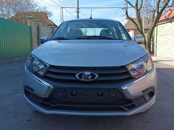 2024 Lada (ВАЗ) Granta Euro-2 I Рестайлинг, серебристый, 1130000 рублей