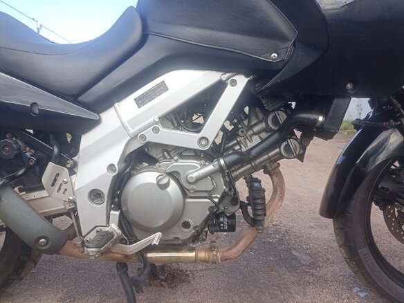 2004 Suzuki V-Strom DL 650, чёрный, 400000 рублей - вид 15