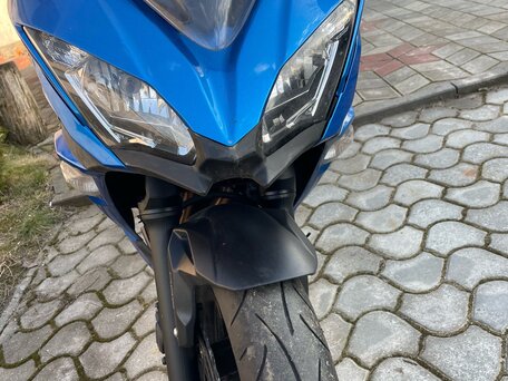 2018 Kawasaki Ninja 650, синий, 551882 рублей, вид 3