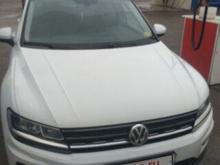 2018 Volkswagen Tiguan II, белый, 2549000 рублей, вид 2