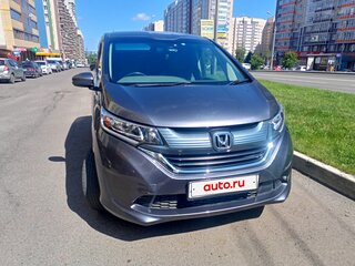 2017 Honda Freed II, серый, 1350000 рублей, вид 1