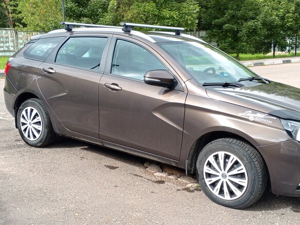 2020 Lada (ВАЗ) Vesta SW I, коричневый, 1200000 рублей - вид 1