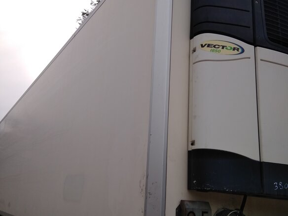2010 Volvo FH, оранжевый, 4100000 рублей - вид 16