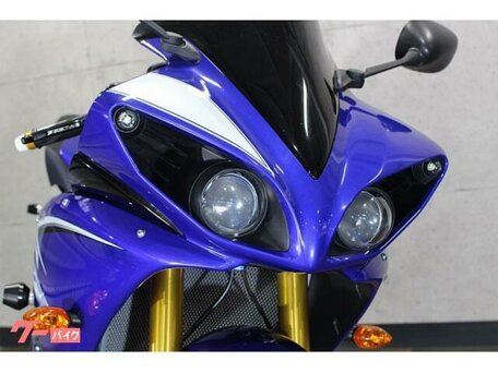 2010 Yamaha YZF-R1, синий, 850000 рублей, вид 2