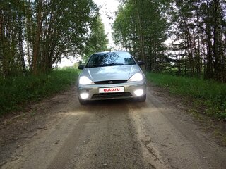 2004 Ford Focus I Рестайлинг, серебристый, 270000 рублей, вид 2