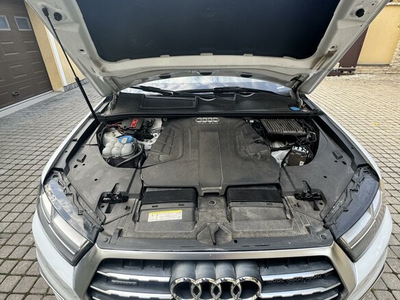 2015 Audi Q7 II (4M), белый, 4000000 рублей - вид 16