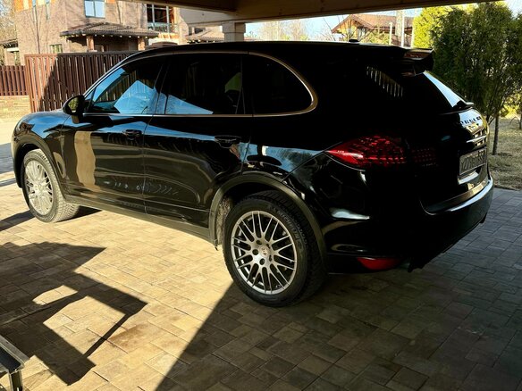 2010 Porsche Cayenne II (958), чёрный, 1990000 рублей - вид 6