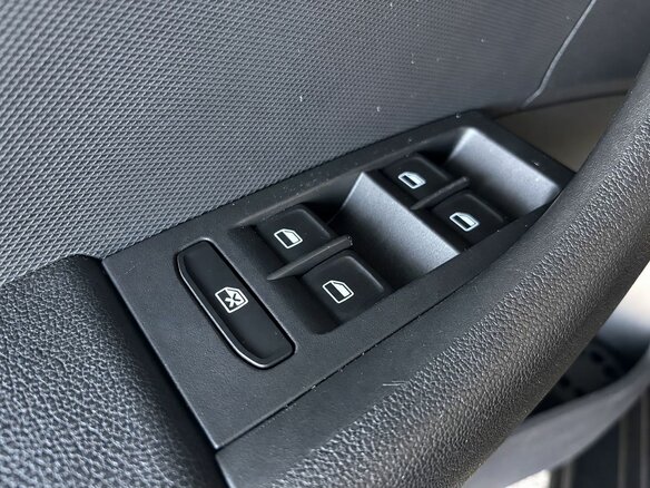 2014 Skoda Rapid I, чёрный, 1219000 рублей - вид 17