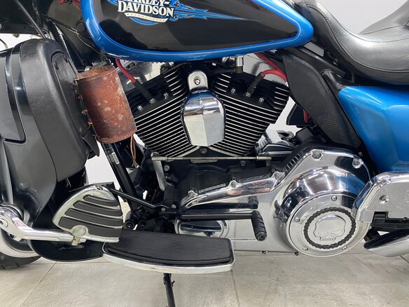 2011 Harley-Davidson Electra Glide, синий, 765000 рублей - вид 13