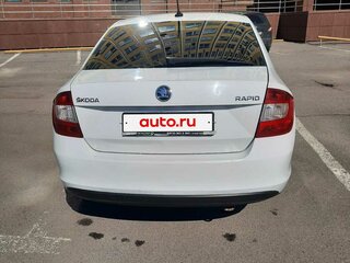 2017 Skoda Rapid I, белый, 680000 рублей, вид 3