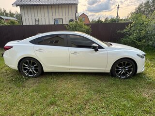 2016 Mazda 6 III (GJ) Рестайлинг, белый, 2250000 рублей, вид 5