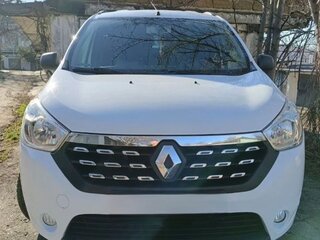 2018 Renault Lodgy, белый, 1799000 рублей, вид 2