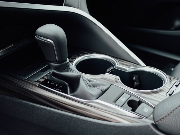 2020 Toyota Camry VIII (XV70), чёрный - вид 6