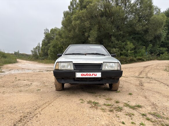2002 Lada (ВАЗ) 21093i, серебристый, 90000 рублей - вид 1