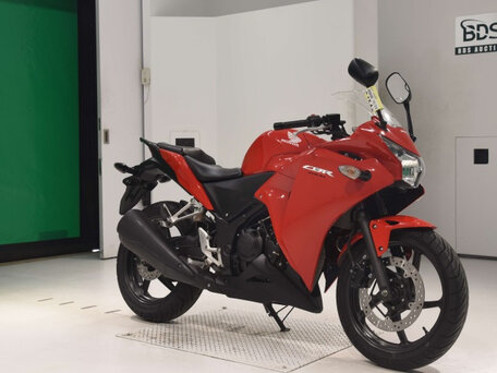 2013 Honda CBR 250R, красный, 335000 рублей, вид 3