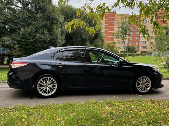2018 Toyota Camry VIII (XV70), синий, 2850000 рублей - вид 4