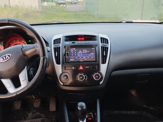 2012 Kia Ceed I Рестайлинг, серебристый, 917000 рублей, вид 5