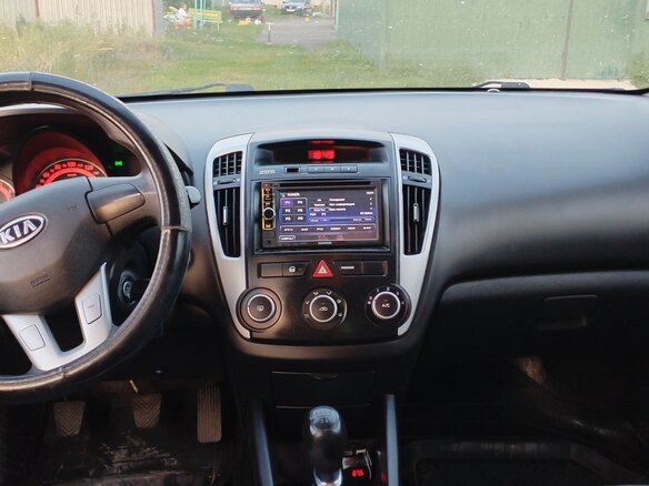 2012 Kia Ceed I Рестайлинг, серебристый, 917000 рублей - вид 4