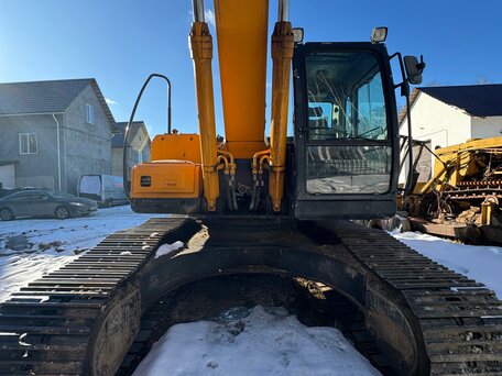 2011 Hyundai R250LC, 7500000 рублей, вид 2