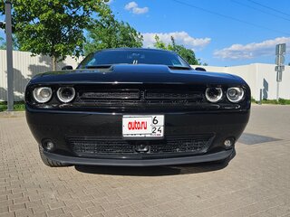 2019 Dodge Challenger III Рестайлинг 2, чёрный, 6000000 рублей, вид 2