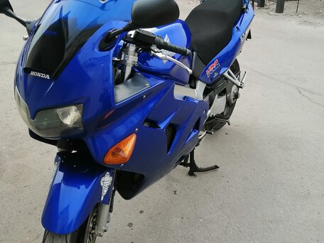 2000 Honda VFR 800, синий, 405000 рублей, вид 2