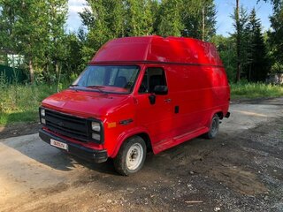 1989 Chevrolet Van, красный, 1100000 рублей, вид 2