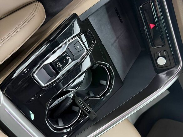 2026 Audi Q5 L III (GU), чёрный, 6150000 рублей - вид 15