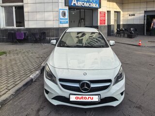 2015 Mercedes-Benz CLA 200 I (C117, X117), белый, 1900000 рублей, вид 2