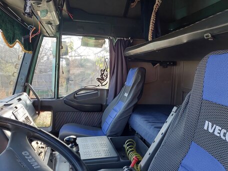 1998 Iveco EuroTech, зелёный, 520000 рублей, вид 4