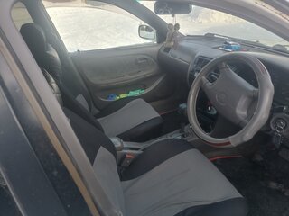 1999 Toyota Corolla VIII (E110) Рестайлинг, белый, 380000 рублей, вид 5