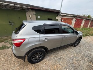 2012 Nissan Qashqai I Рестайлинг, серебристый, 1000000 рублей, вид 5