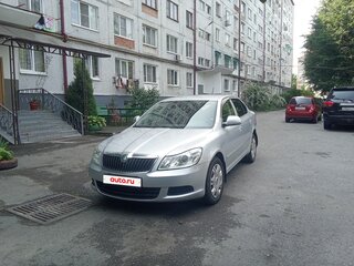 2013 Skoda Octavia II (A5) Рестайлинг, серебристый, 650000 рублей, вид 1
