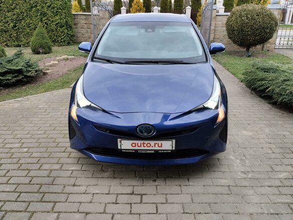 2017 Toyota Prius IV (XW50), синий, 1696860 рублей - вид 1