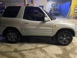 1997 Toyota RAV4 I (XA10), белый, 1000000 рублей, вид 4