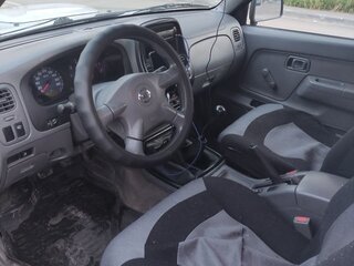 2012 Nissan NP300, серебристый, 1250000 рублей, вид 4
