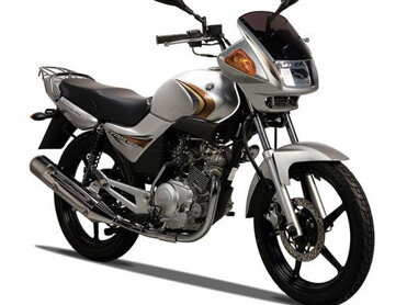 2014 Yamaha YBR125, серебристый, 245000 рублей, вид 1