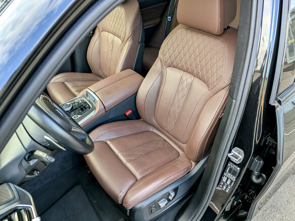 2024 BMW X5 40i IV (G05/G18) Рестайлинг, чёрный - вид 19