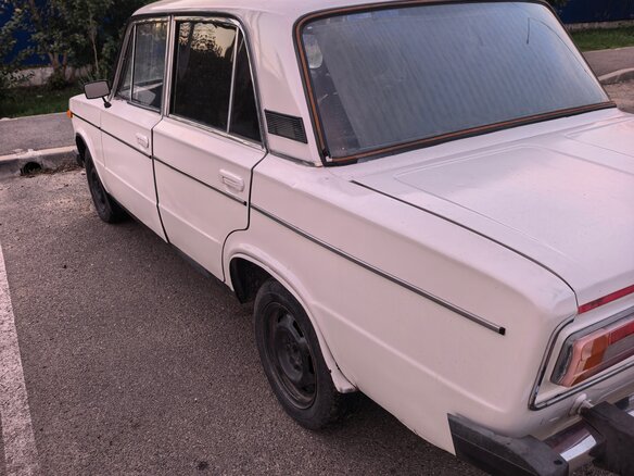1997 Lada (ВАЗ) 2106 5-speed, белый, 90000 рублей - вид 4